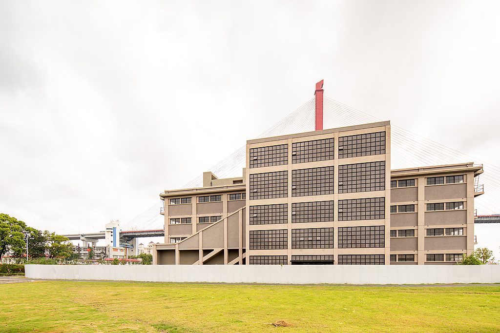 شانغهاي تجمع بين المهارات والتكنولوجيا في كرنفال عالمي للزوار