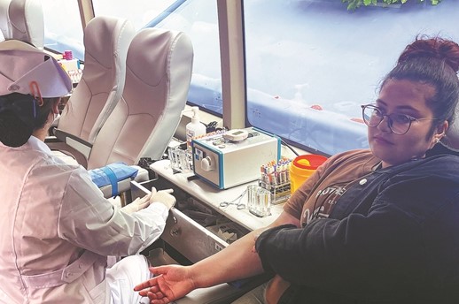 مغتربون يدعمون حملة التبرع بالدم في مستشفى شانغهاي للأطفال