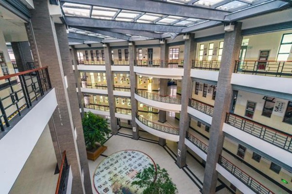 جامعة شانغهاي للمحيطات