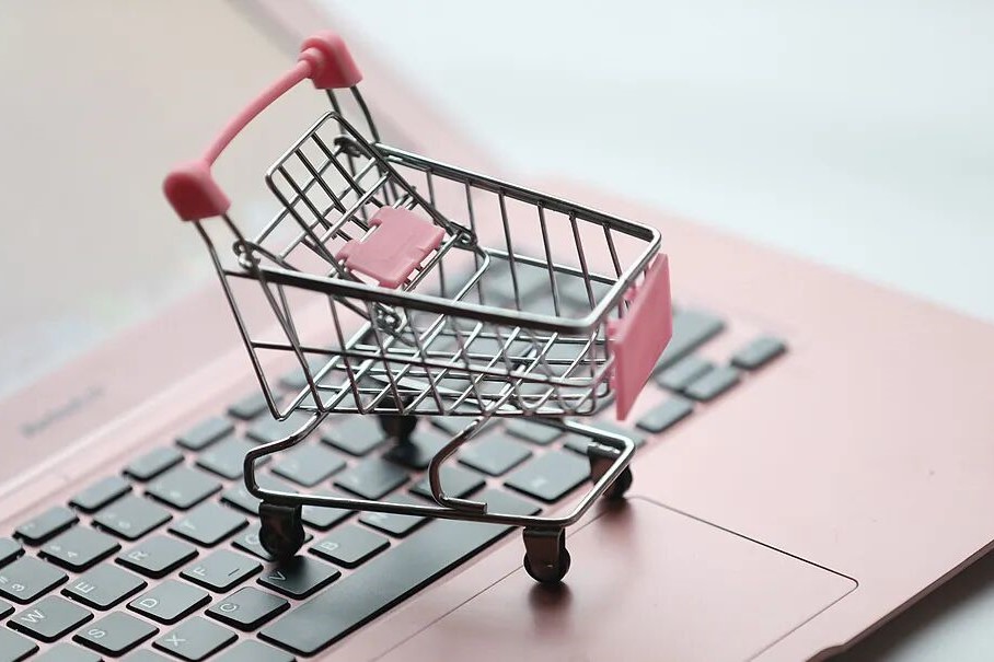 التجارة الخارجية لشانغهاي تسجّل مستوى قياسي في عام 2025