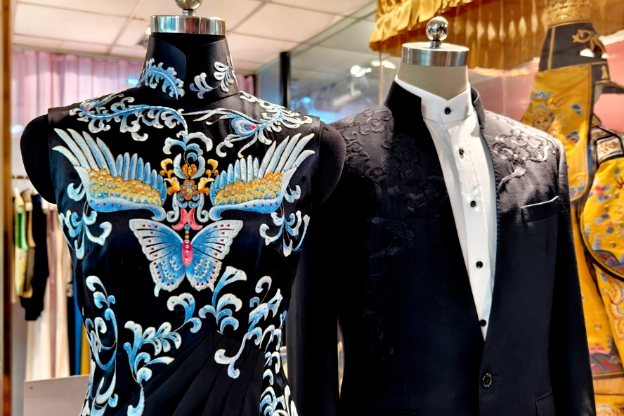 المدينة تروّج لأسلوب شانغهاي مع تزايد جاذبية الأزياء المصممة حسب الطلب عالميًا