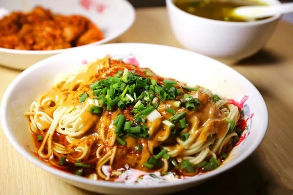 I Want To-Travel in Shanghai-Food & Beverage-Restaurants-Explore authentic Shanghai noodles at popular local restaurants-2.jpg